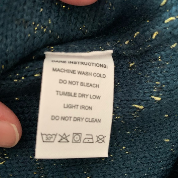 NWT Orwya Blue mock neck sweater with gold flecks, M (fits like an S) - Picture 10 of 10